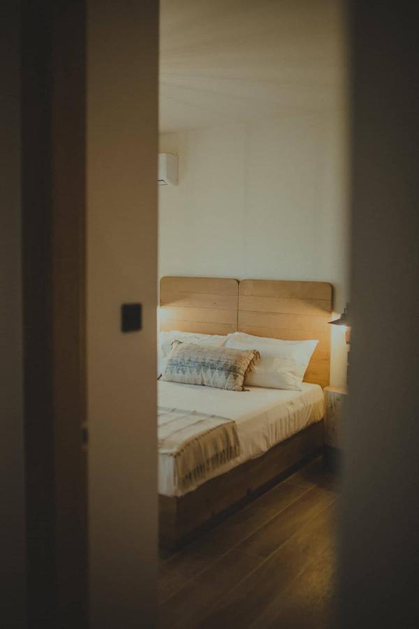 Peri Elxis Luxury Suites Mouresi Bagian luar foto
